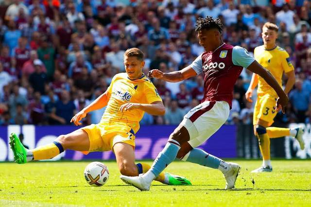 湖人112：124国王，东契奇满分表现独砍42分，詹姆斯末节致命失误