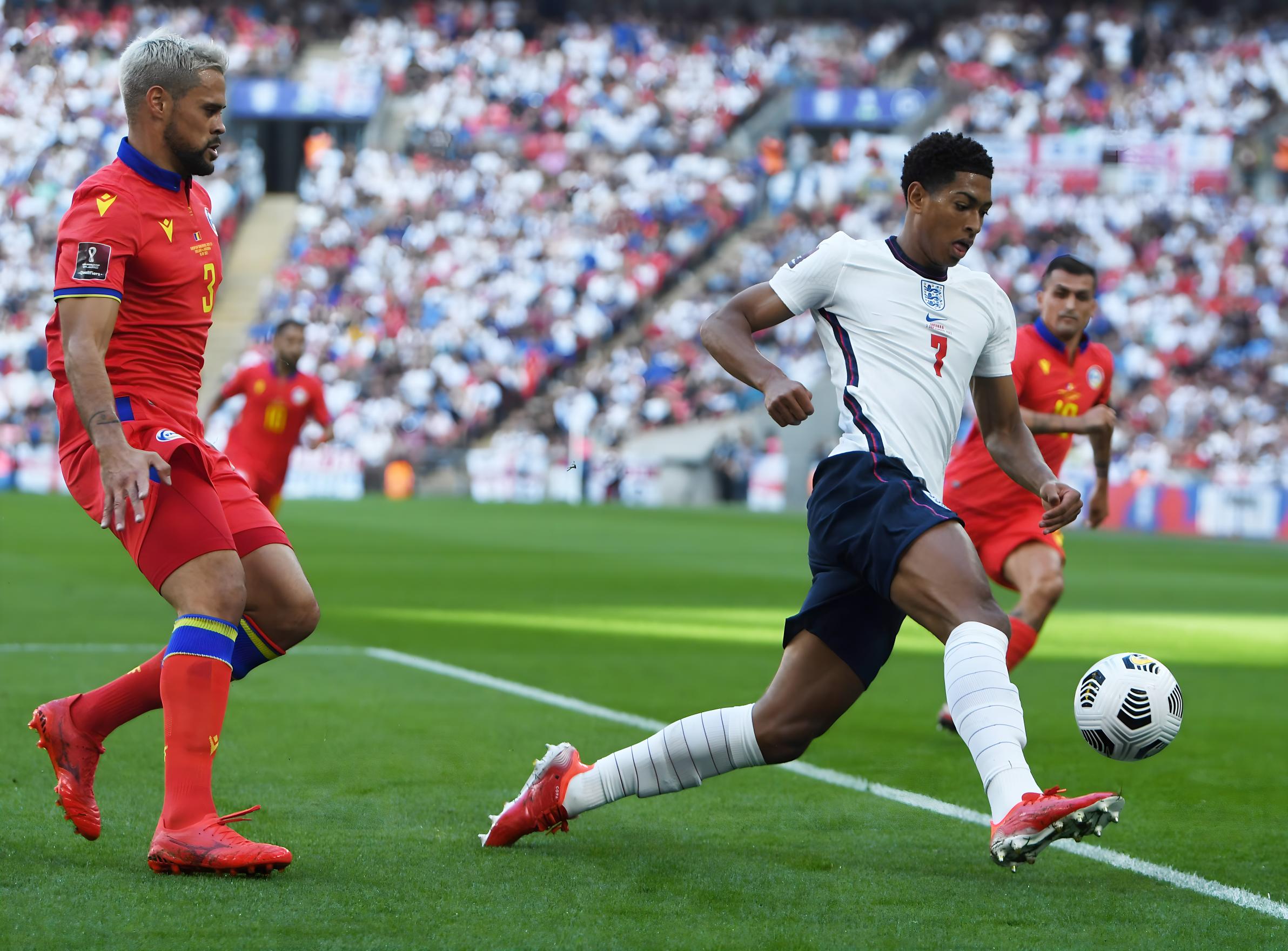 强大的发球 强大的发球