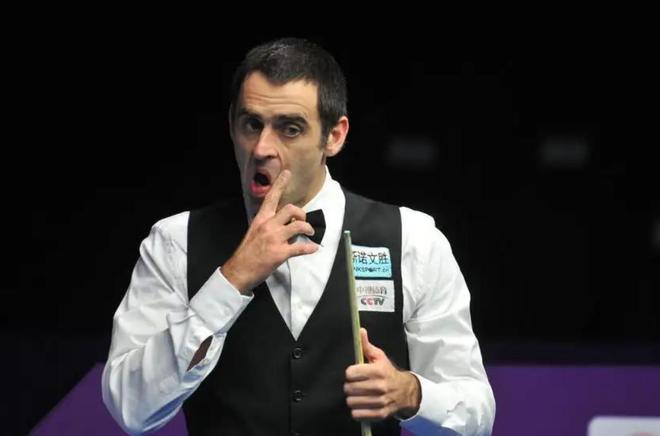 出球队在战 出球队在战